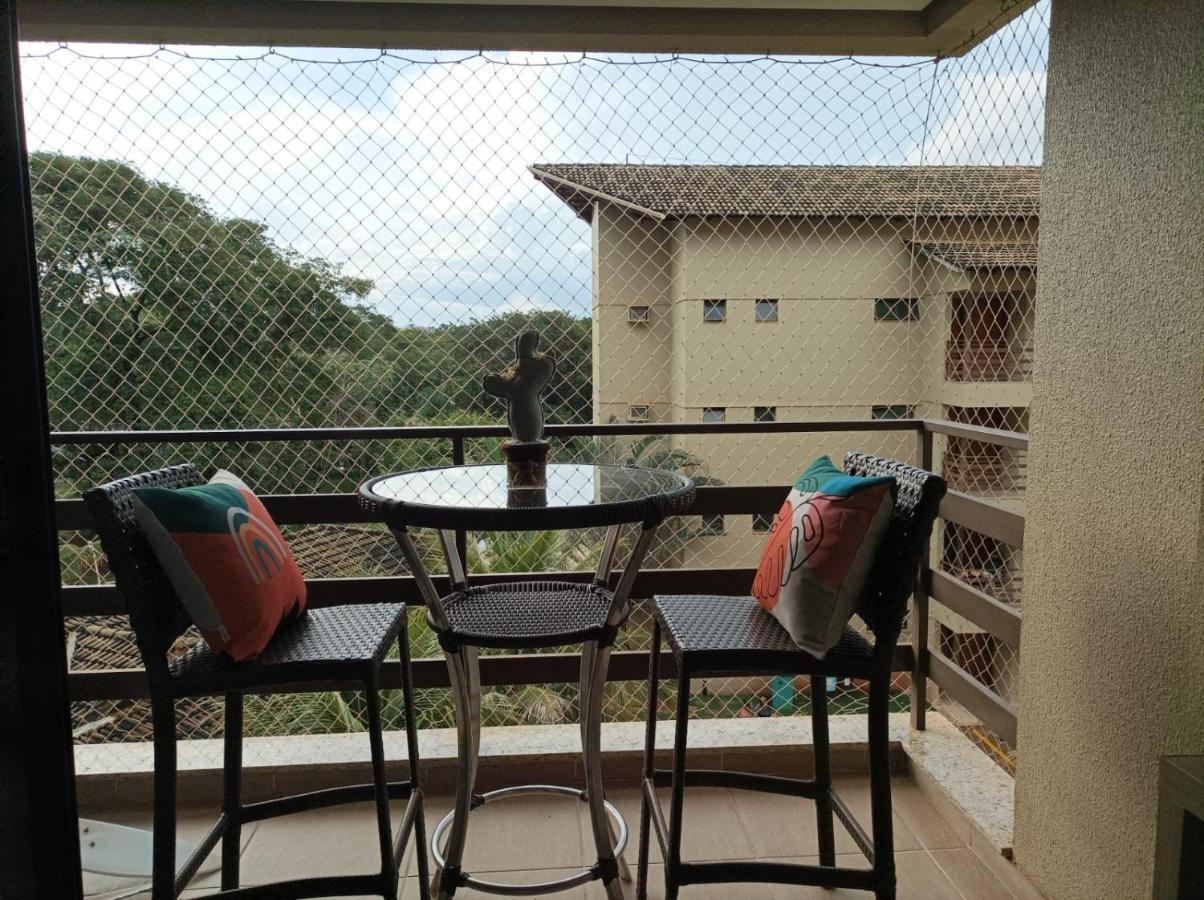 Aldeia Do Lago Caldas Novas Lindo Apt Com Cozinha Mobilia Nova Pode Levar Bebidas Na Area Das Piscinas Bagian luar foto